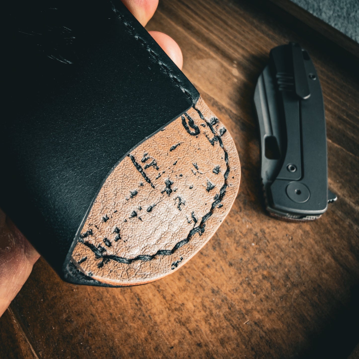 EDC Pocket Organizer for Knife, Pen & Prybar Tool - Black & Cork Taupe Leather