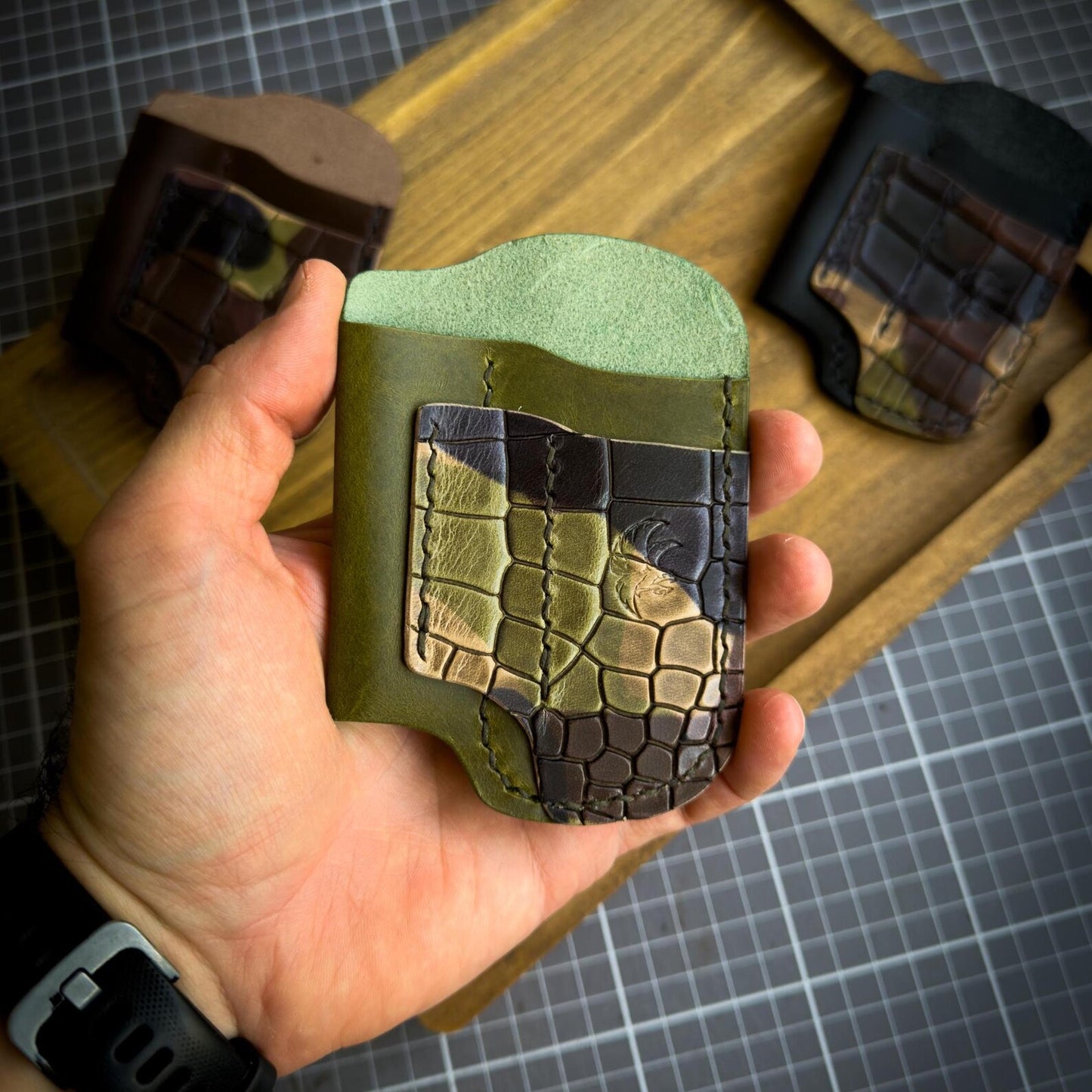 Crocco Embossed Leather Edc Pocket Organizer