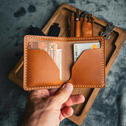 Handmade Leather Minimalistic Wallet