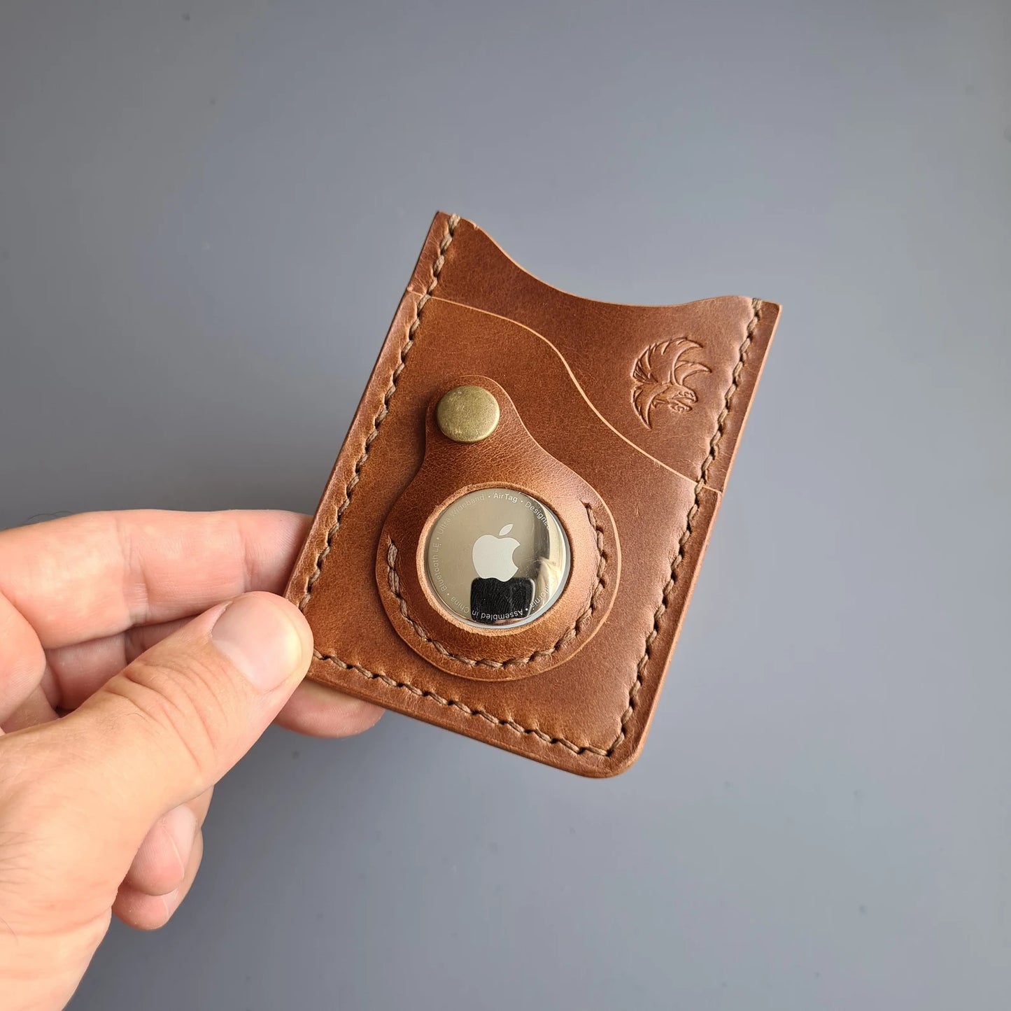 Handmade Minimalist AirTag Leather Wallet