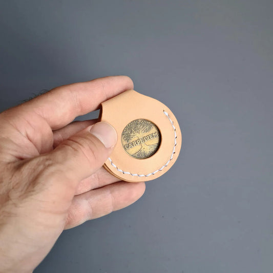 Duo Leather Coin Holder With Cut-outs