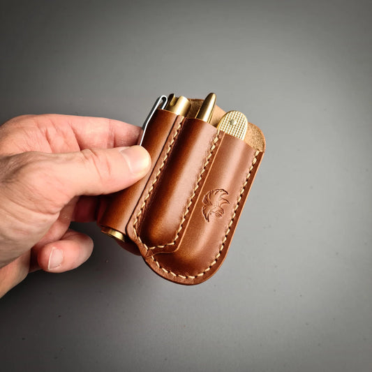 Compact handmade leather EDC organizer