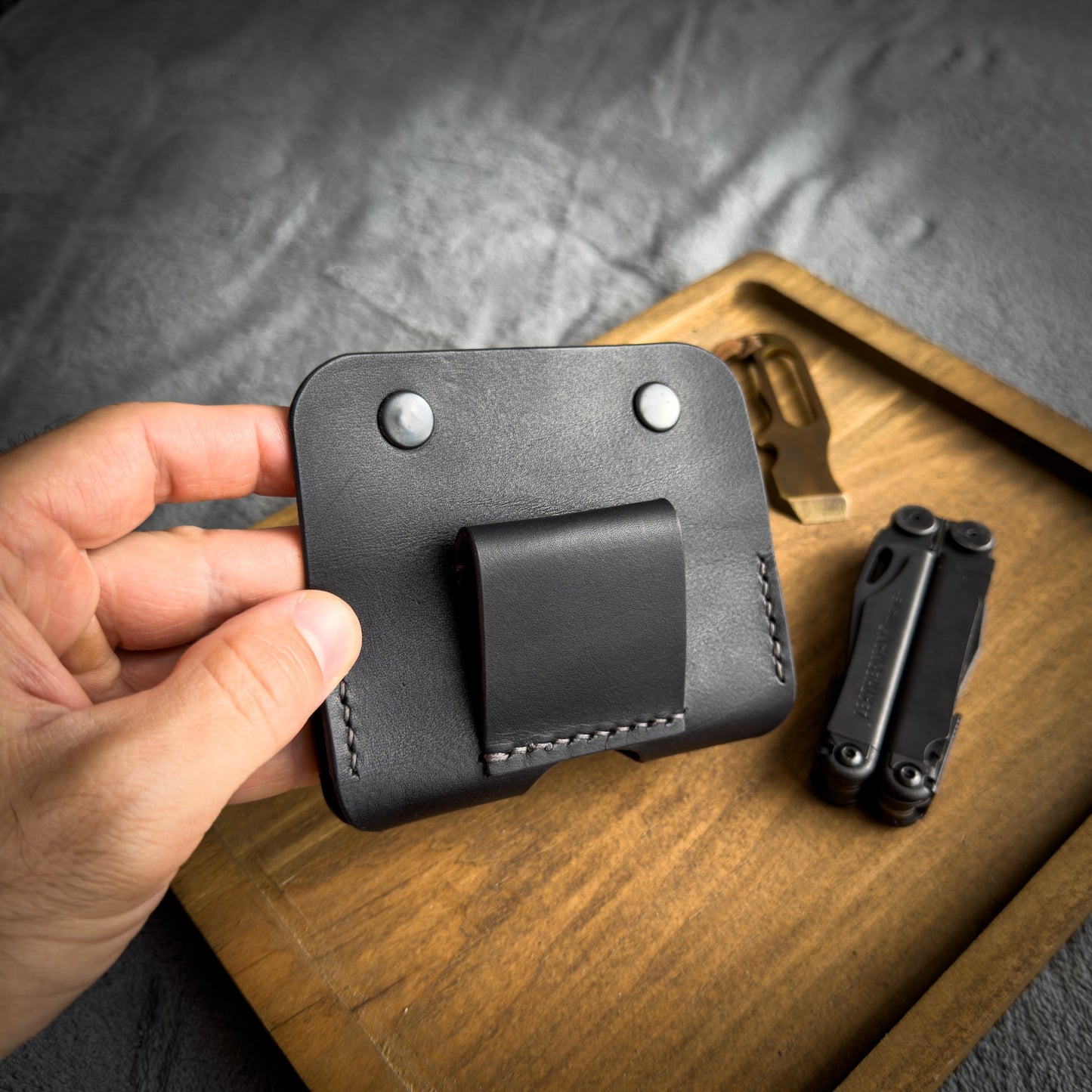 Leather Sheath for Leatherman Multitool (Wave+, Arc, Rebar, Skeletool, Charge+)