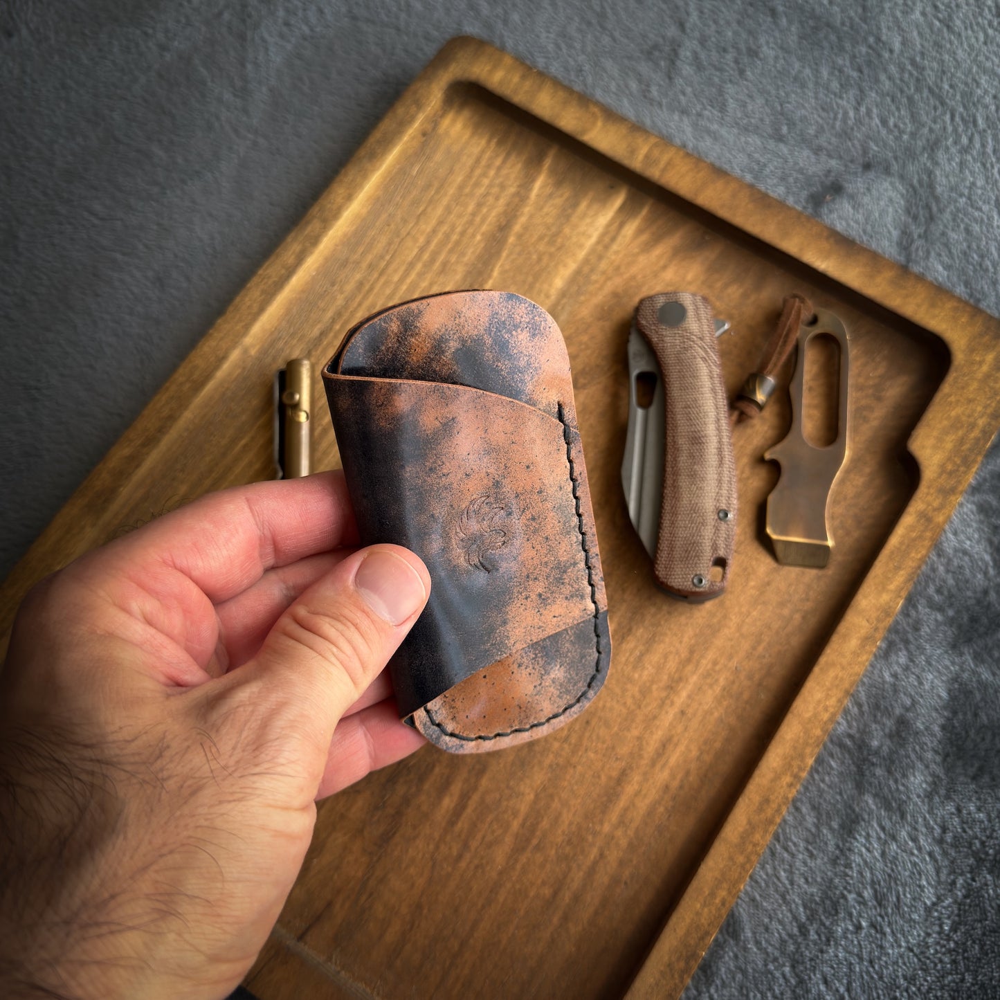EDC Pocket Organizer for Knife, Pen & Prybar Tool - Black Marbled Shell Cordovan