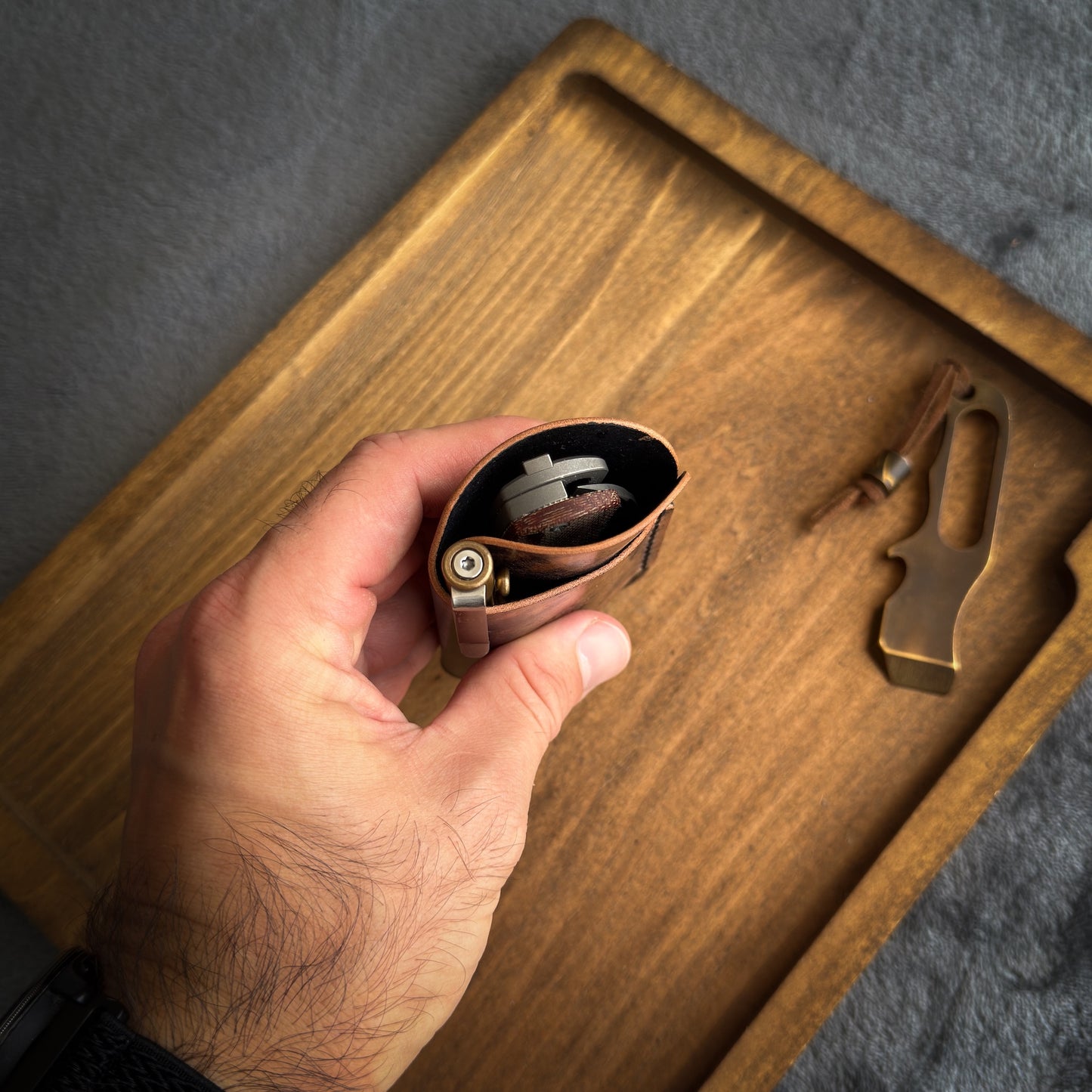 EDC Pocket Organizer for Knife, Pen & Prybar Tool - Black Marbled Shell Cordovan