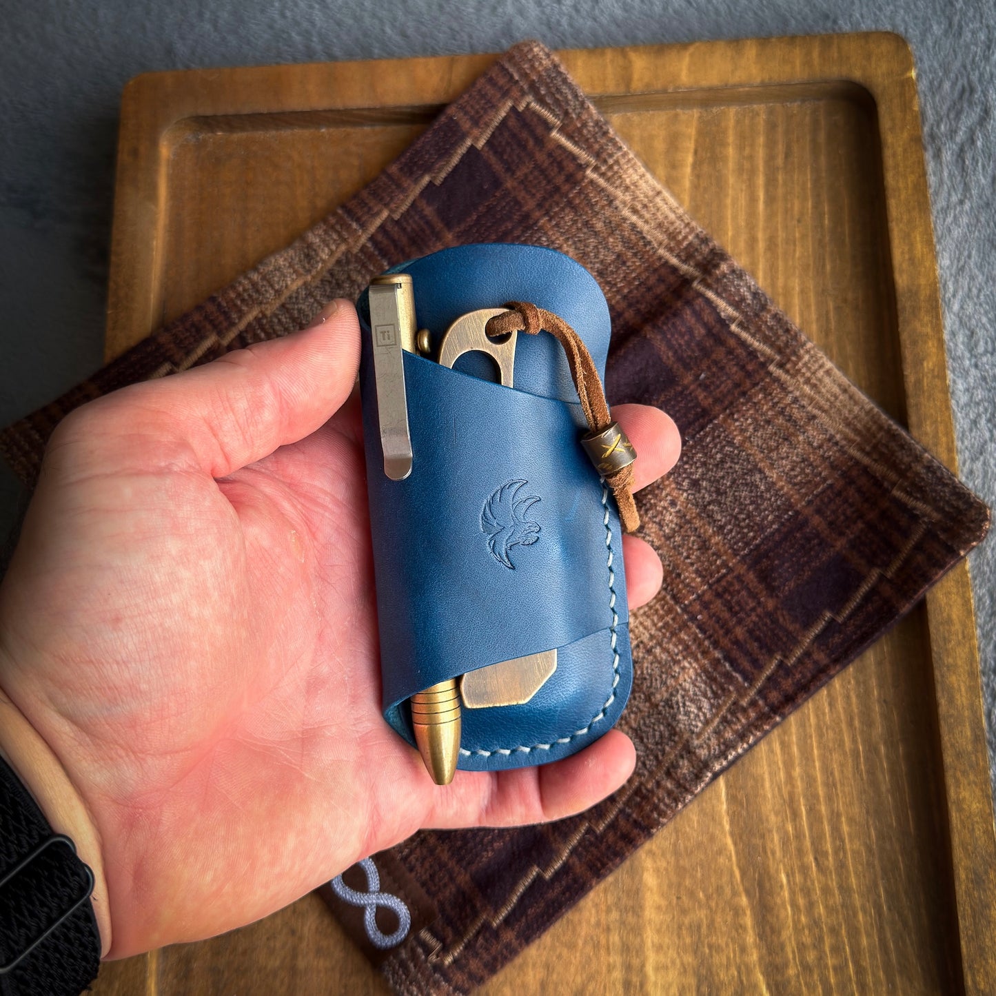 EDC Pocket Organizer for Knife, Pen & Prybar Tool