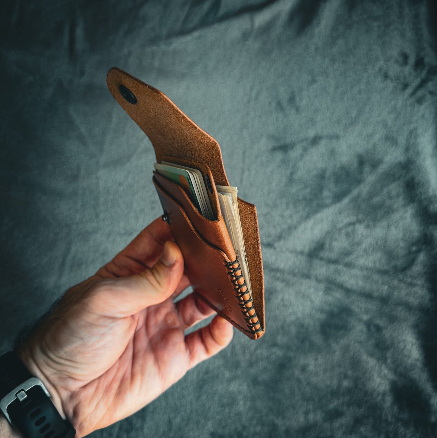 Handgemachte minimalistische Lederbrieftasche