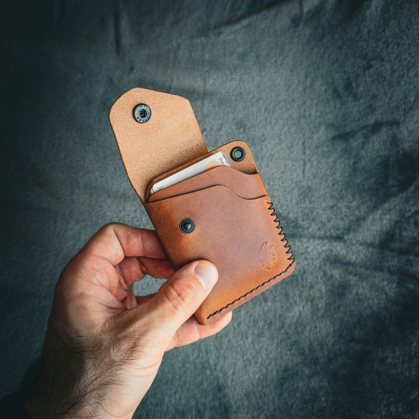 Handgemachte minimalistische Lederbrieftasche