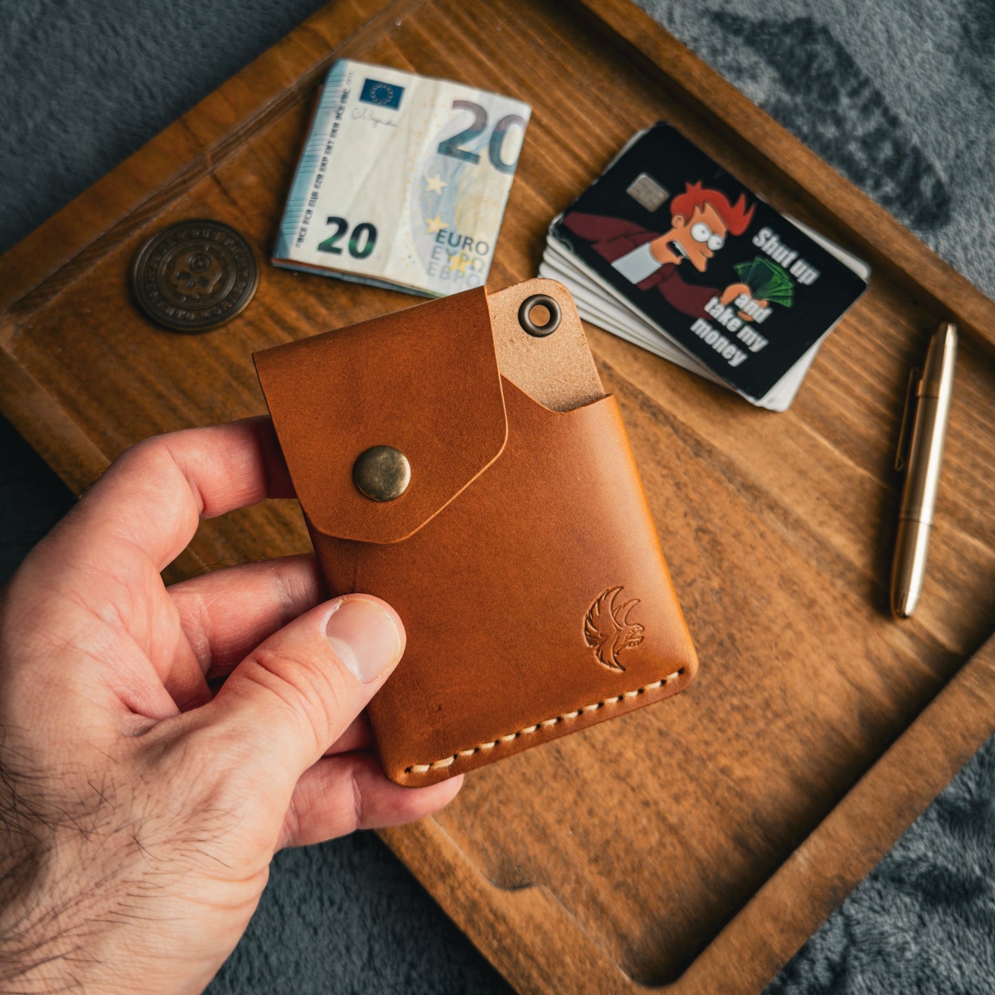 Handgemachte minimalistische Lederbrieftasche