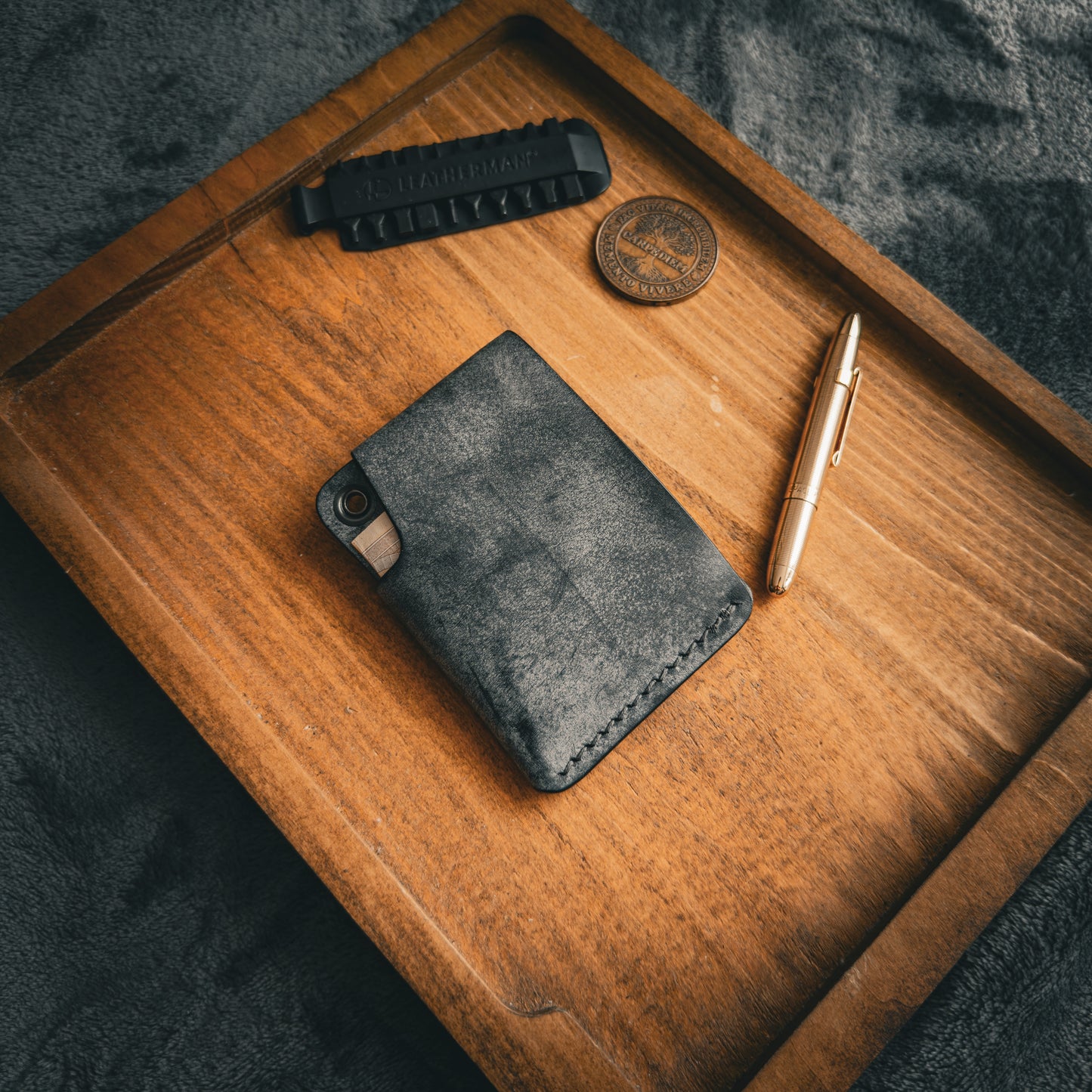 Handgemachte minimalistische Lederbrieftasche