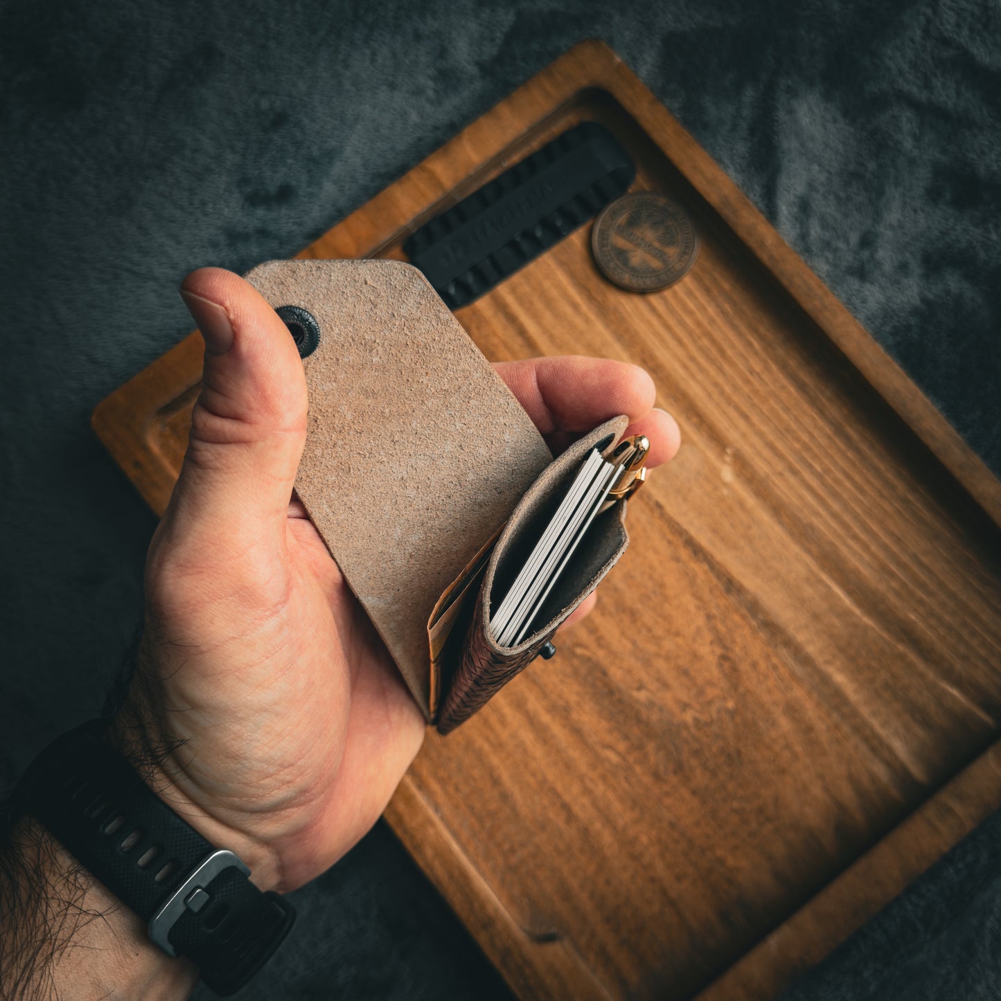 Handgemachte minimalistische Lederbrieftasche