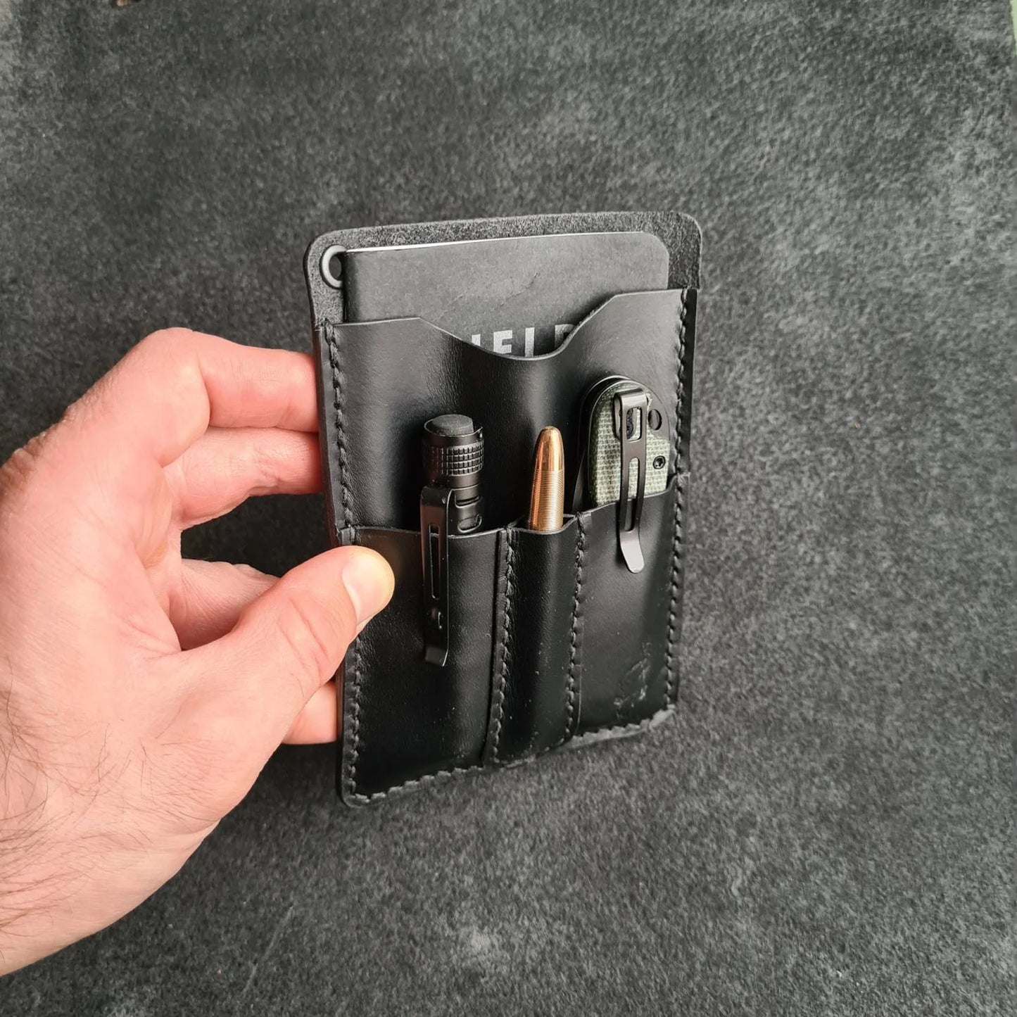 Handgefertigter EDC-Caddy aus Leder | Taschen-Organizer